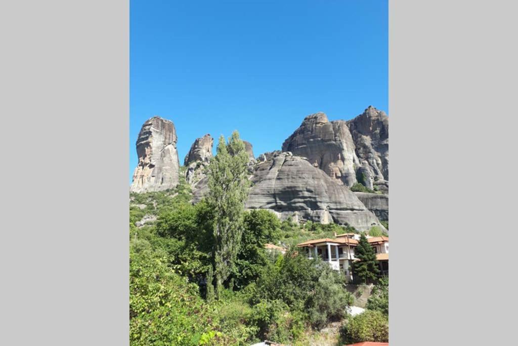 The House Under The Rocks Of Meteora 1 Kalambaka Exterior foto